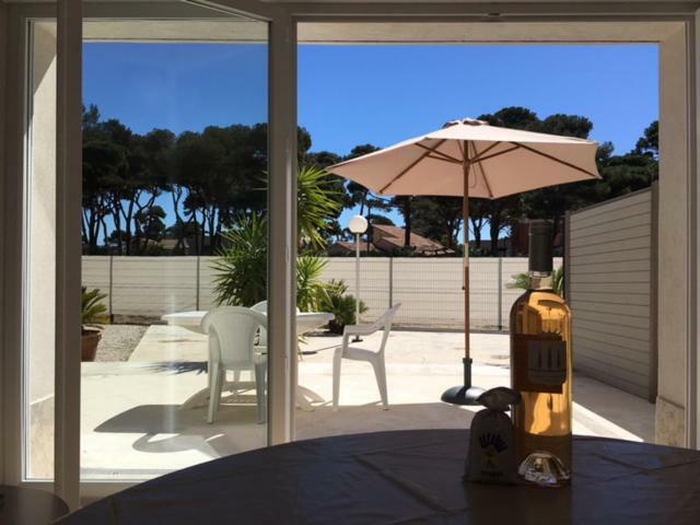 Appartements Les Pesquiers Hyeres Plage Buitenkant foto